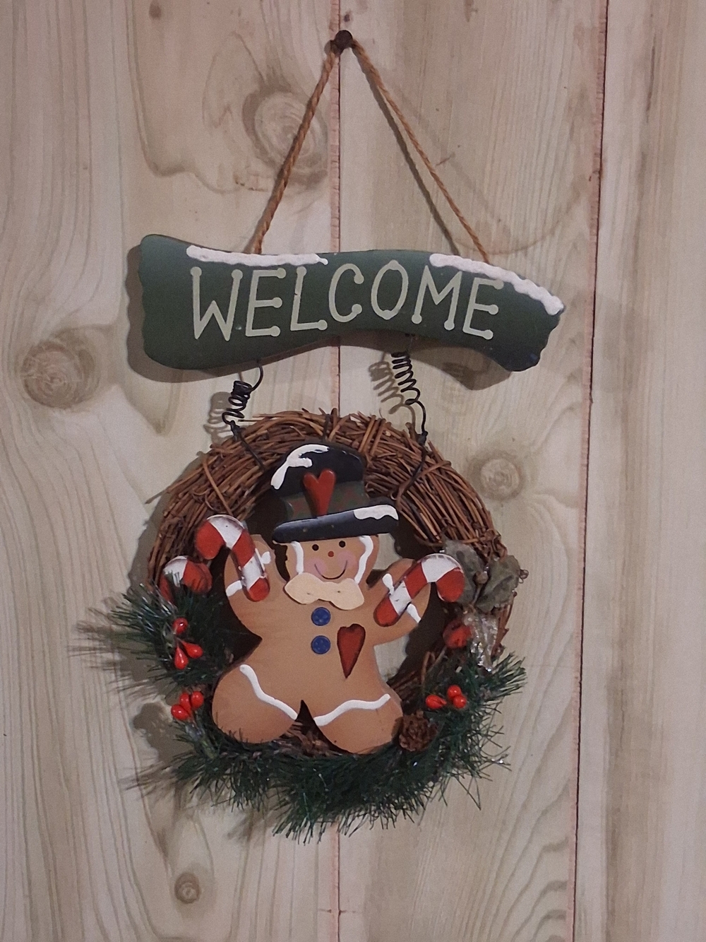 Welcome Gingerbread Wreath Wall / Door Hanging - Brown